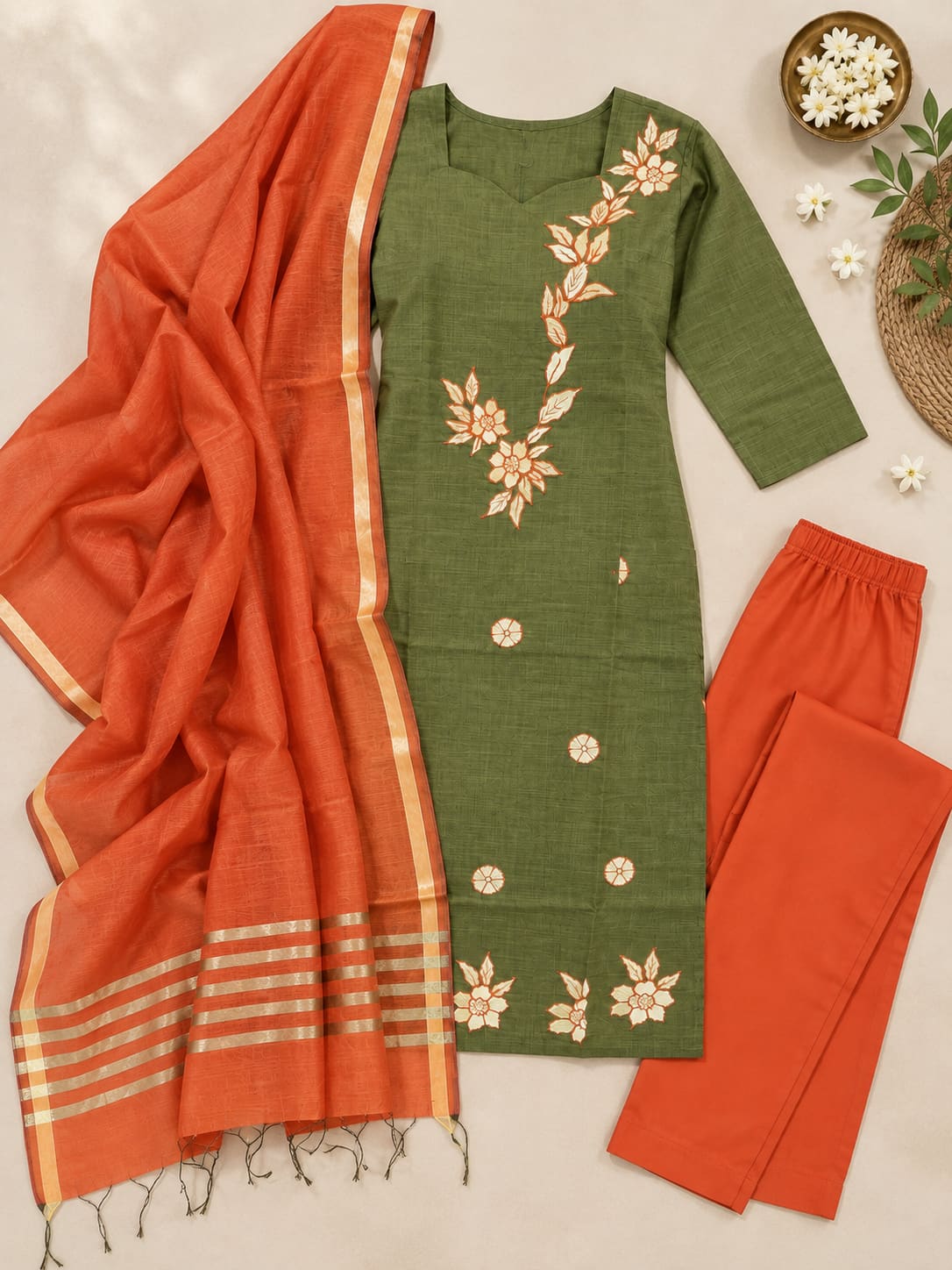 Contrast Embroidered Kurta, Pants & Dupatta Set - Olive